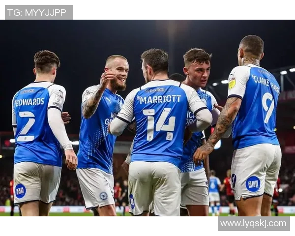 最近足球赛事中备受关注的球星表现与成就盘点